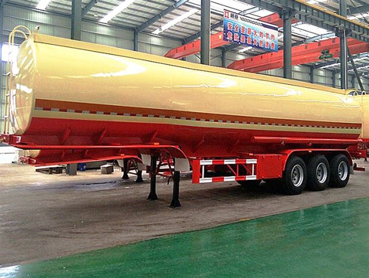 Çin 60000 litre Yakıt Tankı Kamyon Römorku Üreticisi
