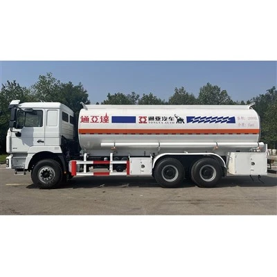 Rijit tanker kamyonu
